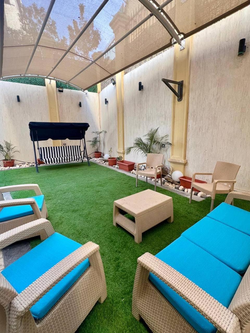 Paradise Apartment *