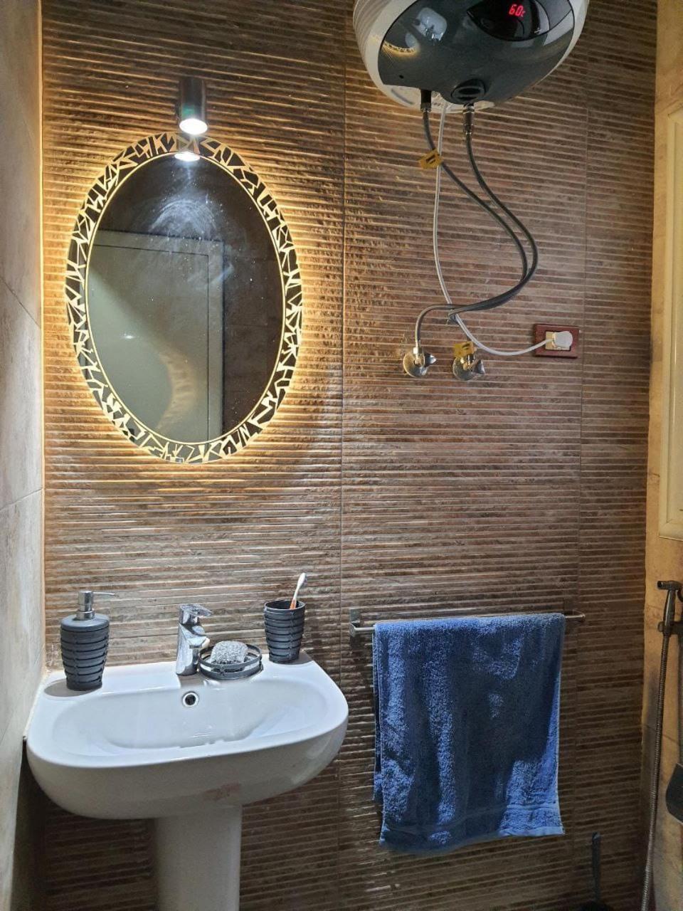 Paradise Apartment Sheikh Zayed City