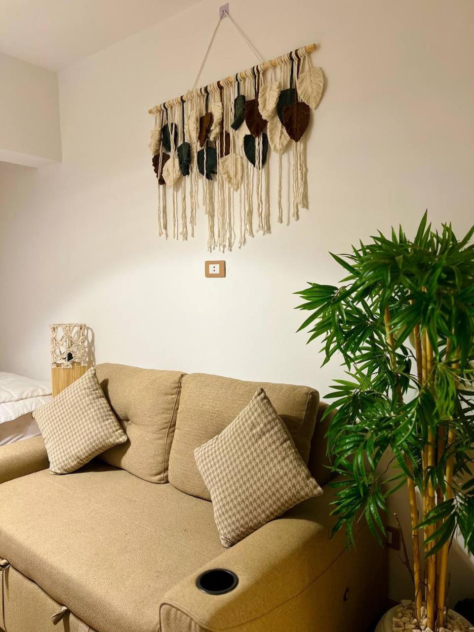 Apartment Paradise Sheikh Zayed City