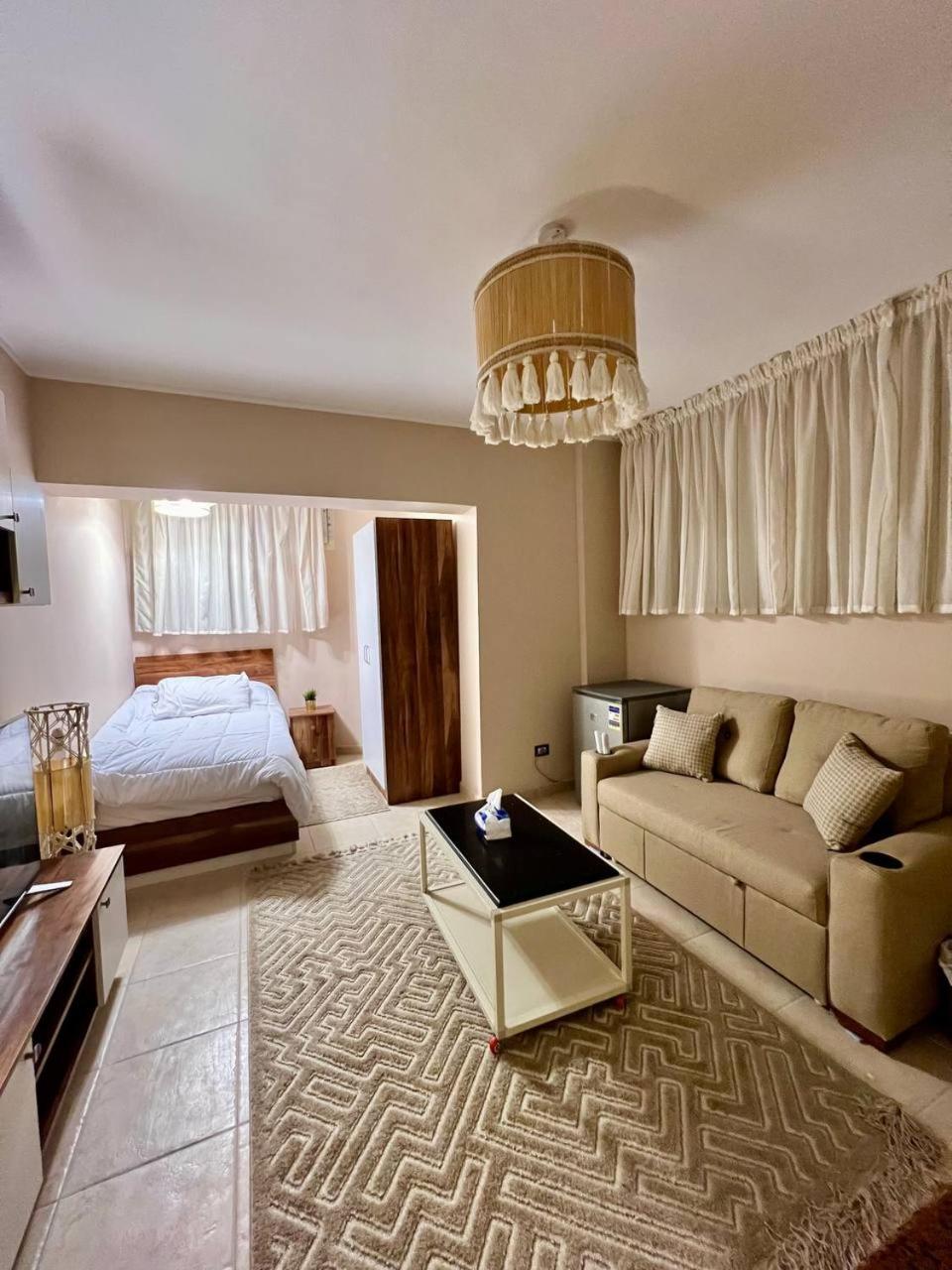 Paradise Apartment